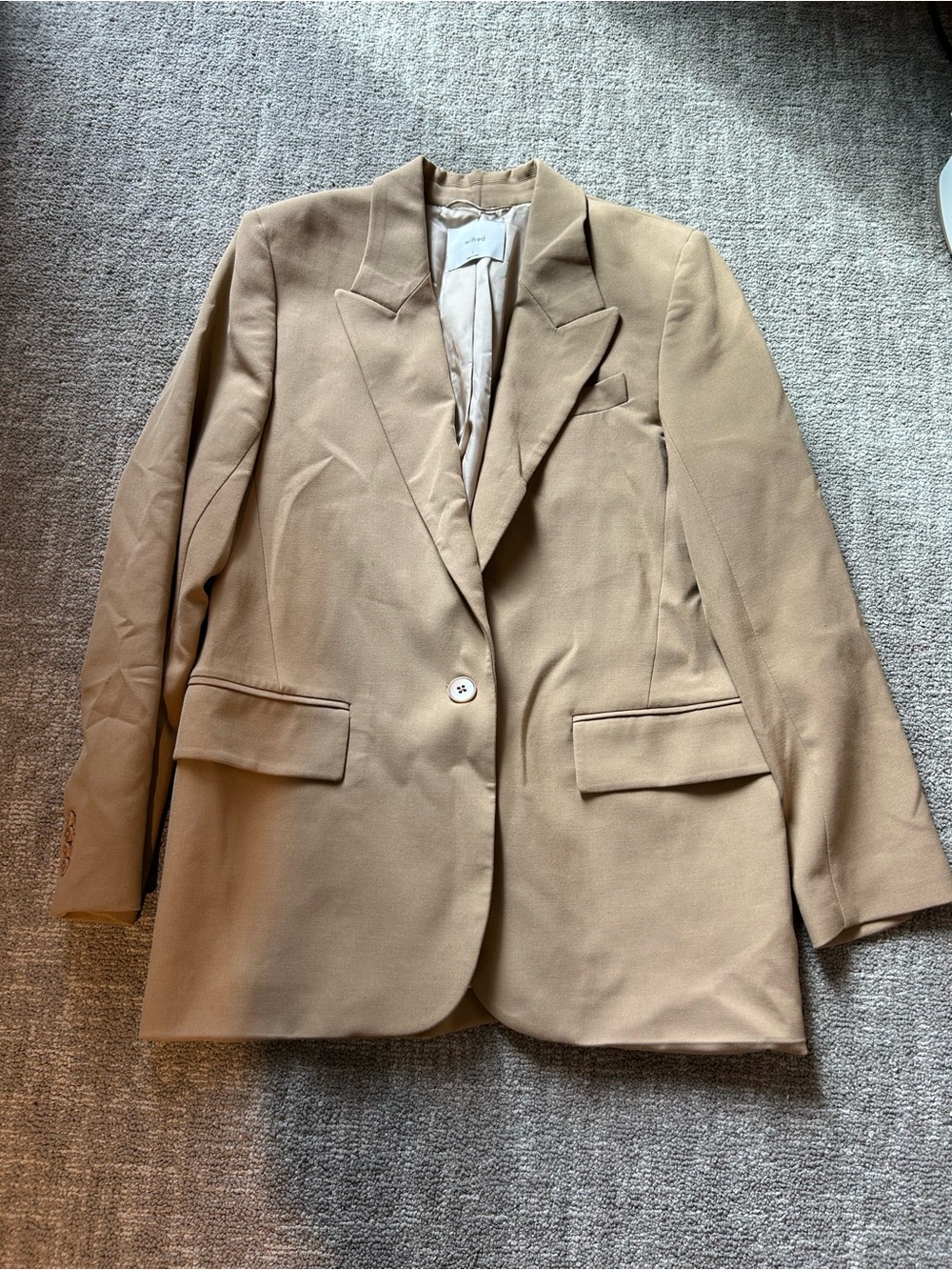Aritzia Wilfred blazer size large tan crepette material high lapels fall work